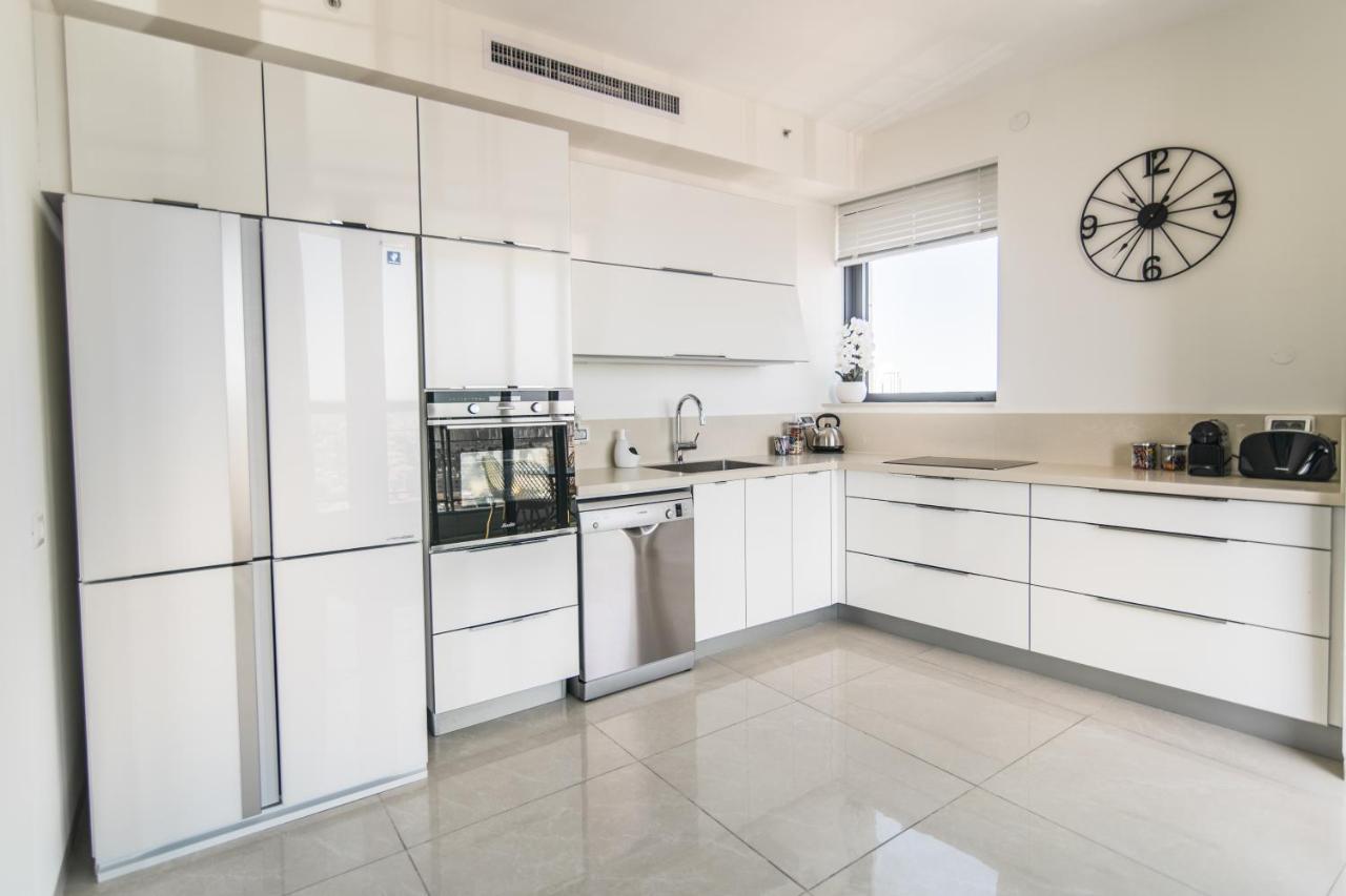 Gorgeous Design 3 Bdr Appart - J Tower - Amazing View! Jerusalén Exterior foto